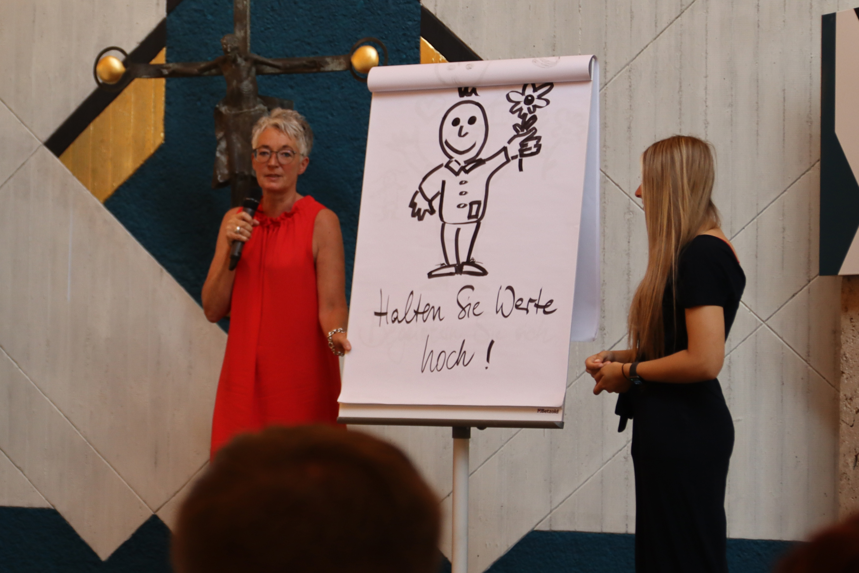 absolventen_erzieher_und_juhei_2.jpg