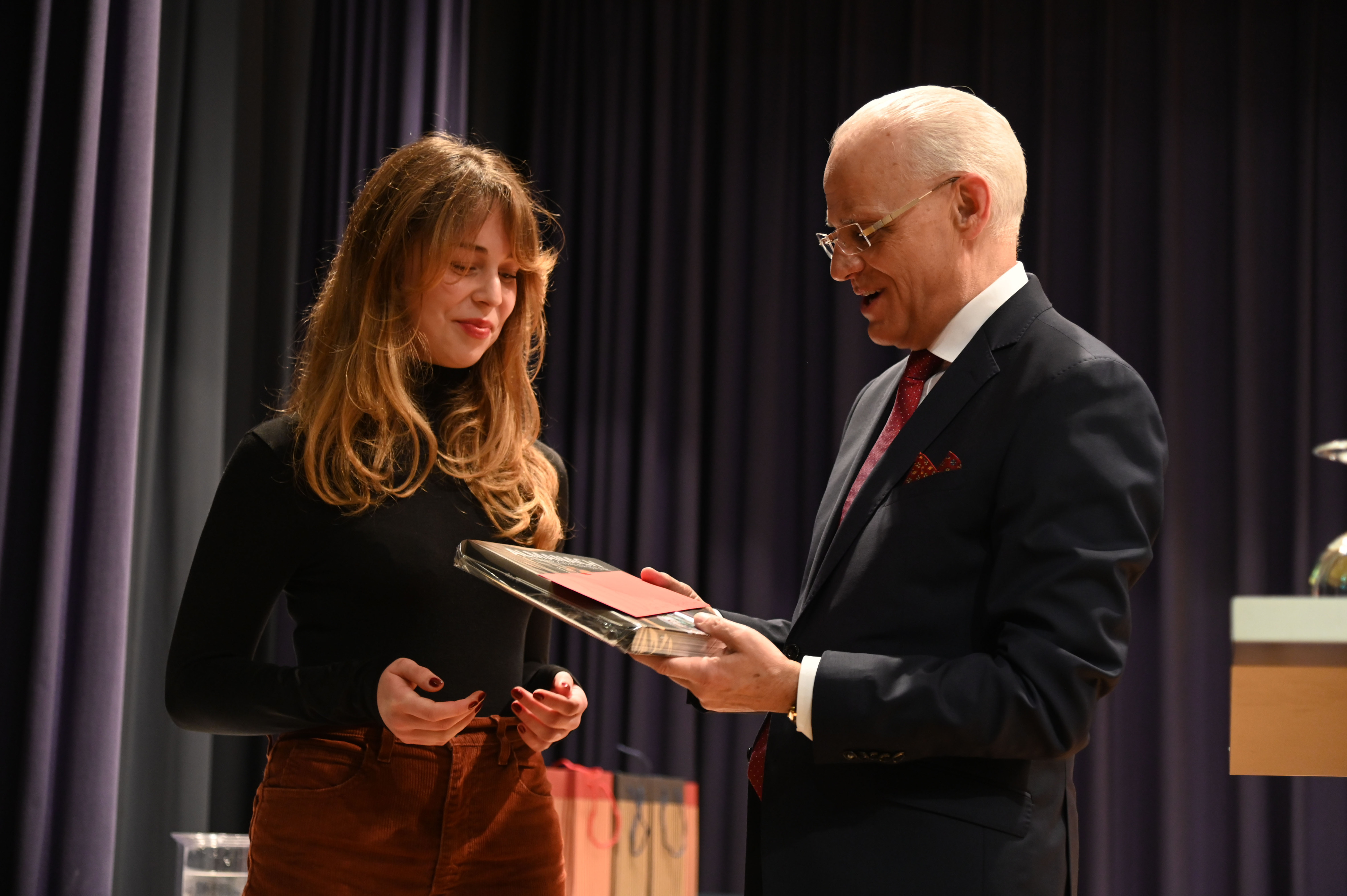 ehrung_neujahrsempfang_lisa_marie_schlenker_foto_mueller.jpg