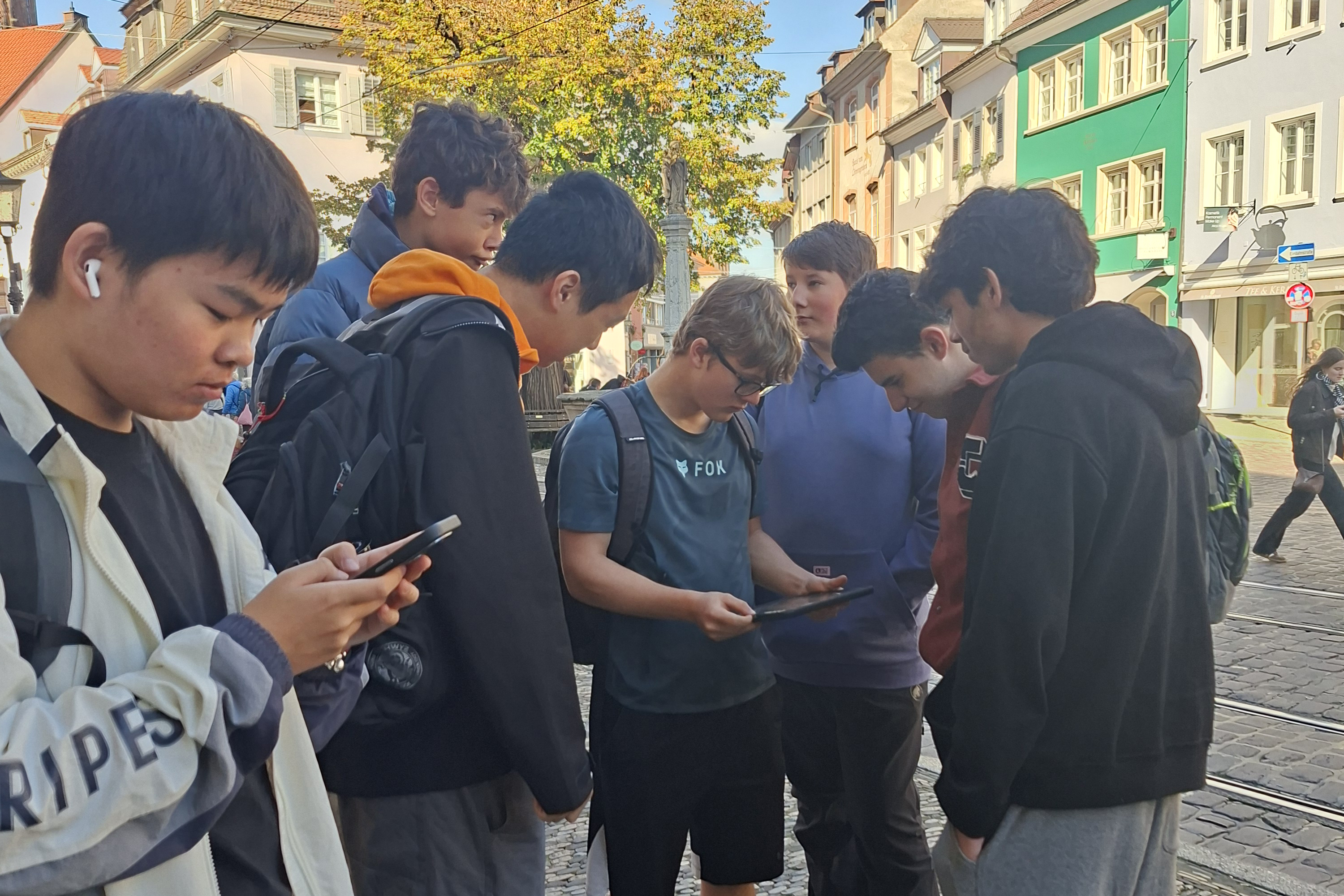  Mission Freiburg: Internatler*innen auf geheimer Spurensuche 