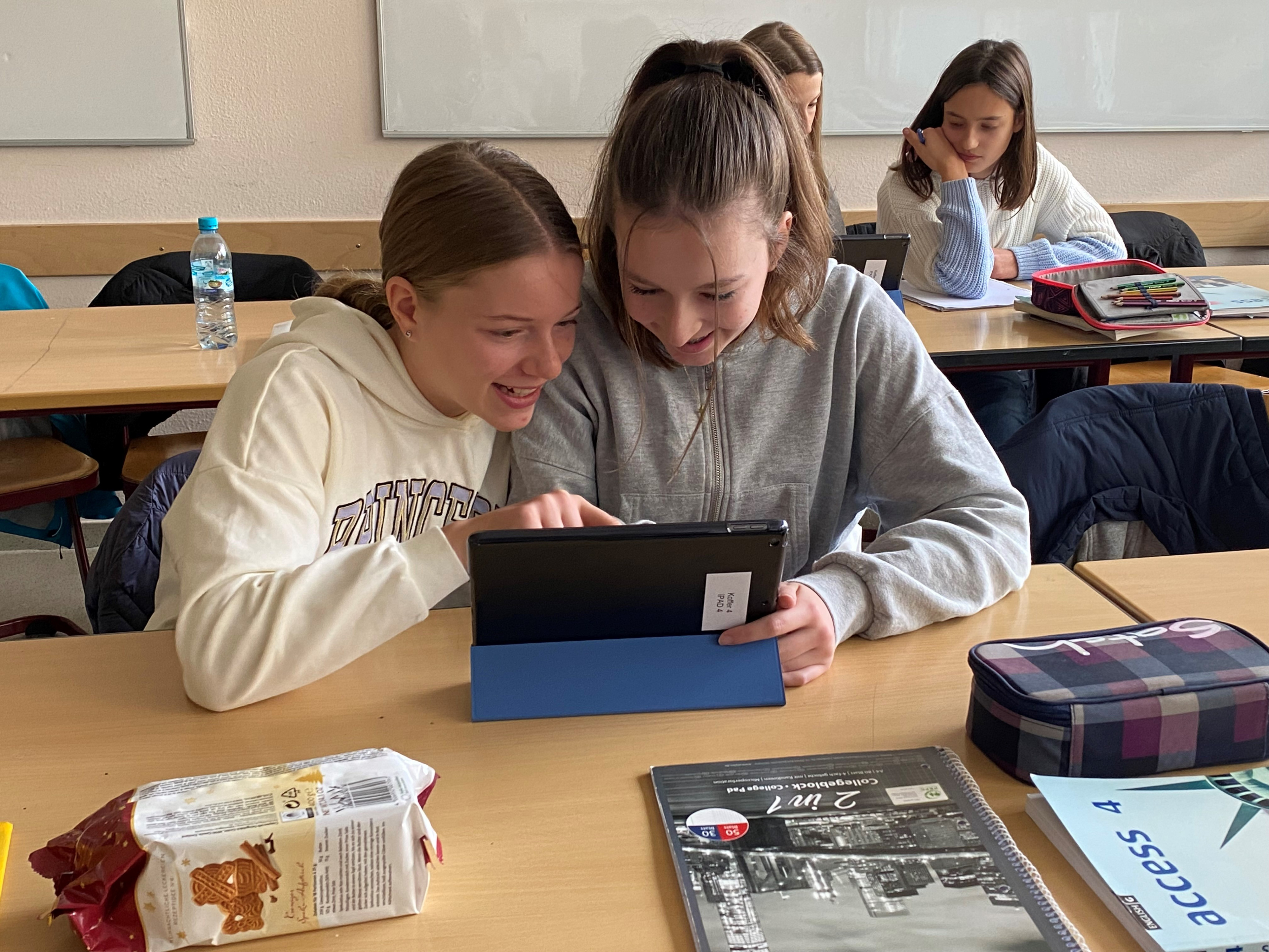 ipads_2.jpg