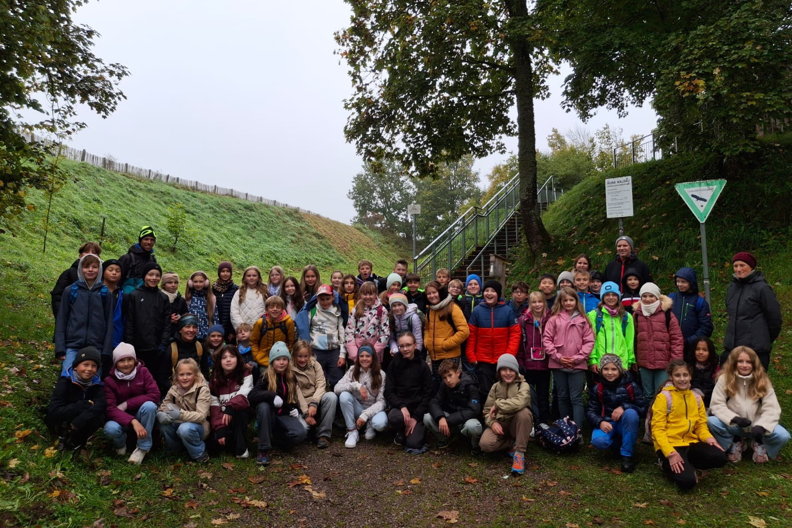 Kennenlerntag der 5. Klassen an der Ruine Waldau