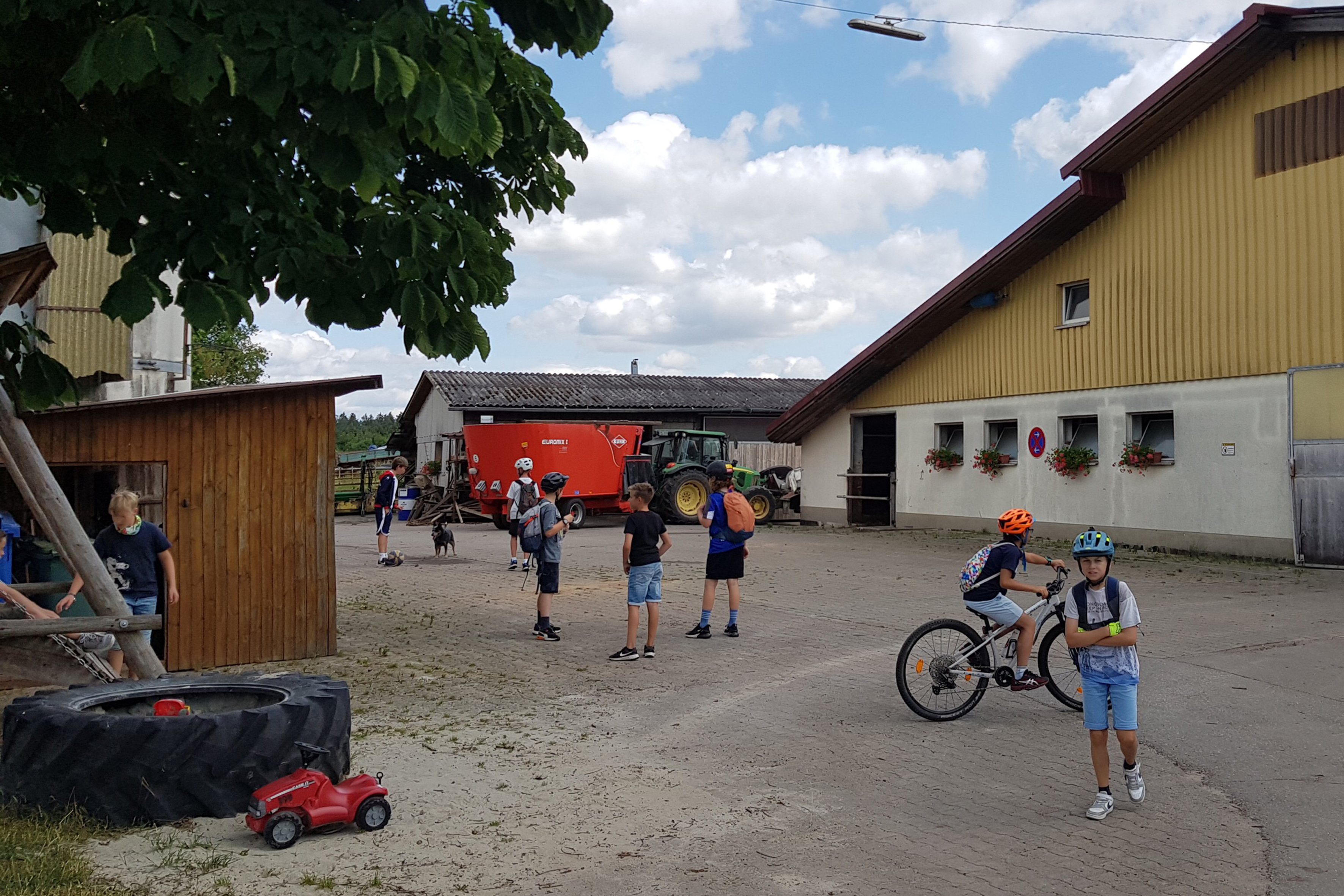 radtour_2.jpg