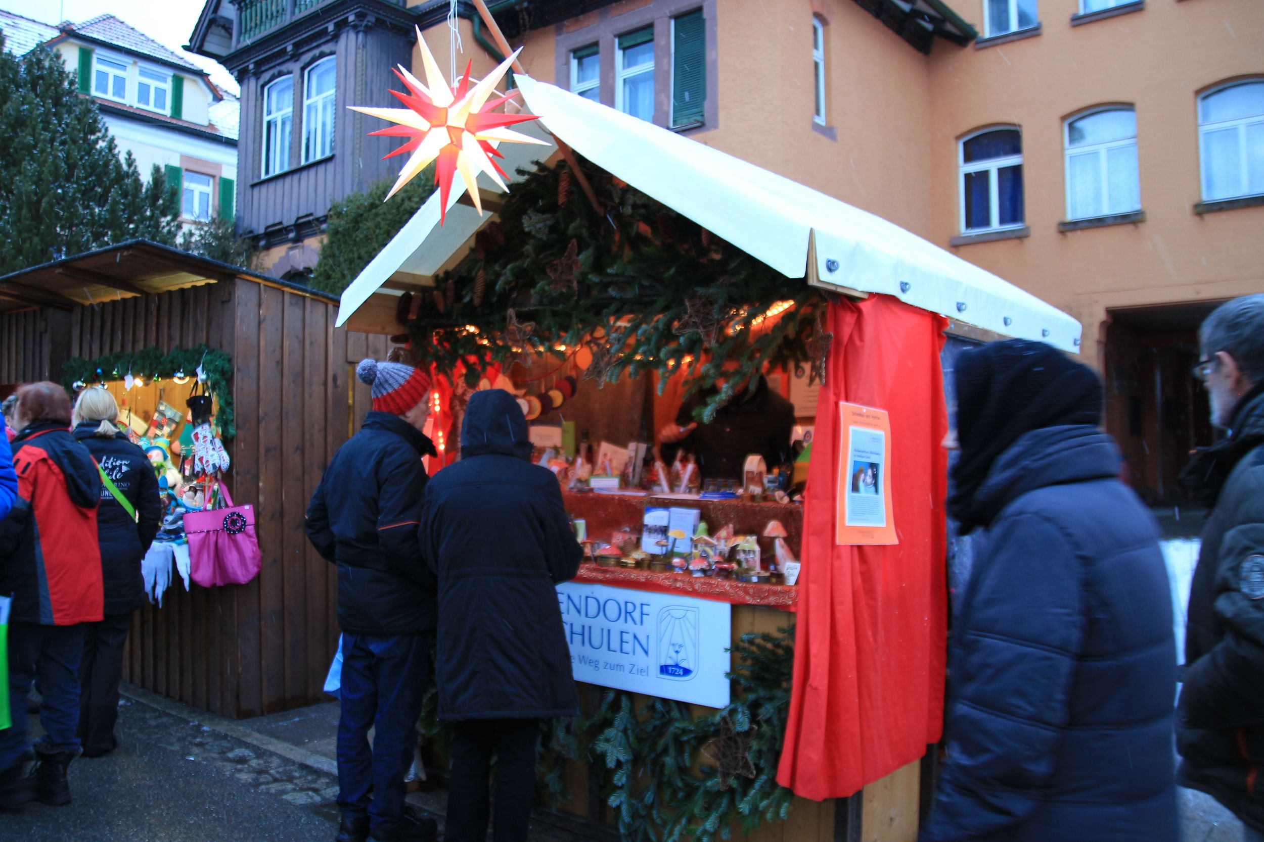 weihnachtsmarktstand_7.jpg